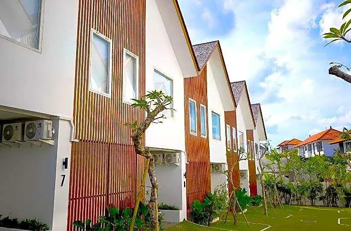 A.k.a Townhouse Apartment
